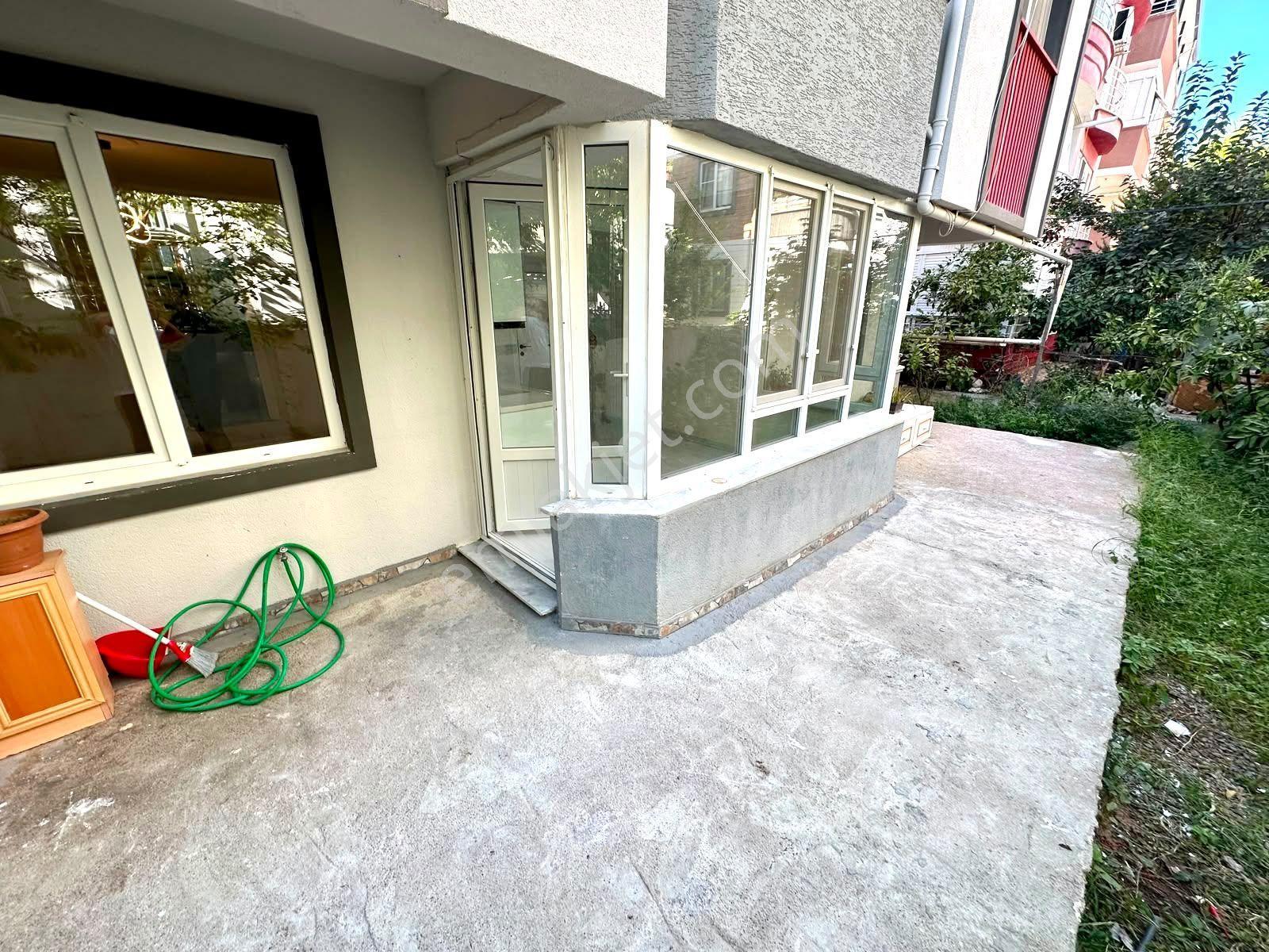 Referans'Tan Altınkum'Da Denize 200 Metre Ebeveyn Banyolu Bahçeli 2+1 Daire