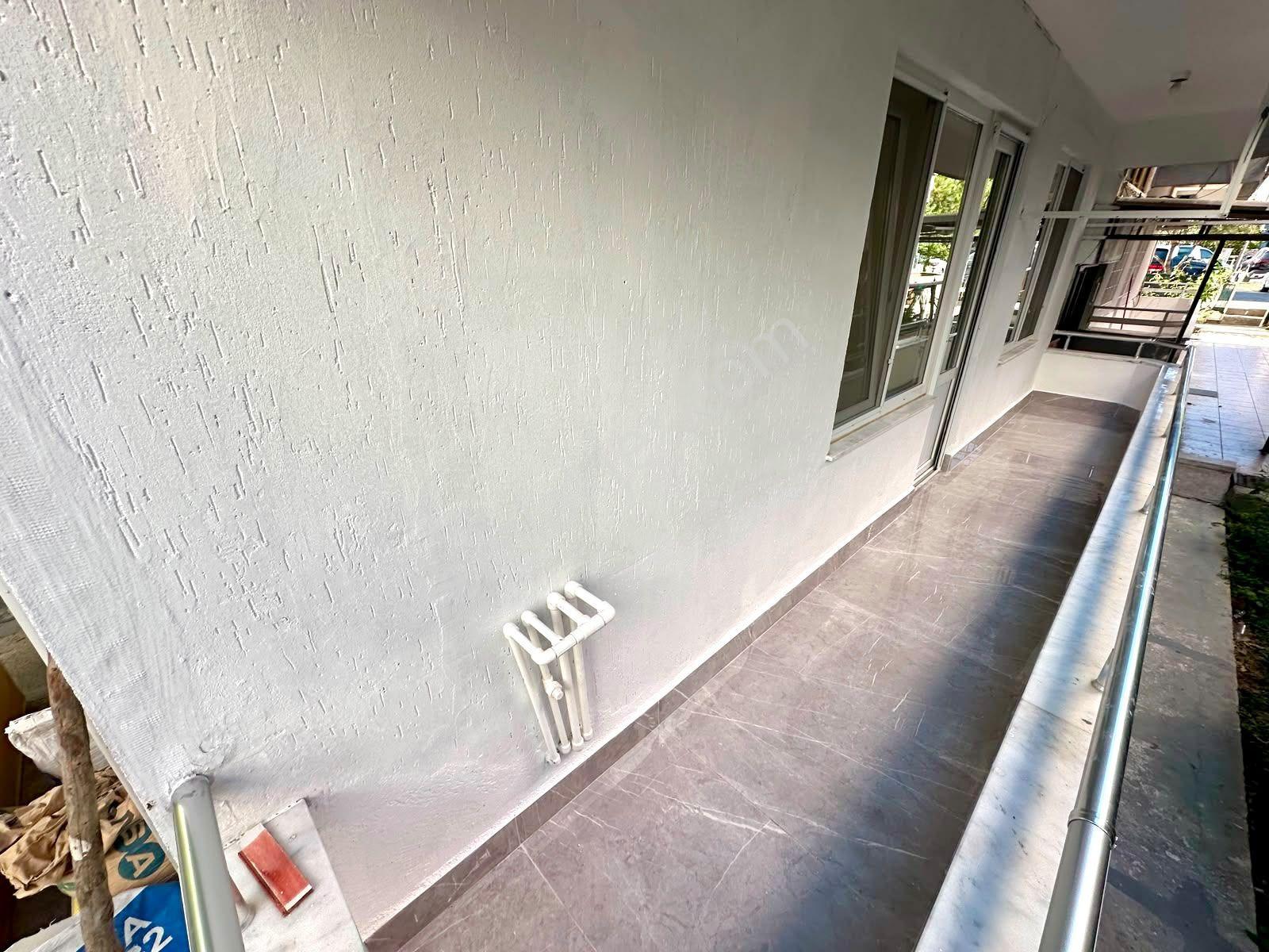 Referans'tan Altınkum'da Denize 200 Metre Ebeveyn Banyolu Bahçeli 2+1 Daire — fotoğraf 29