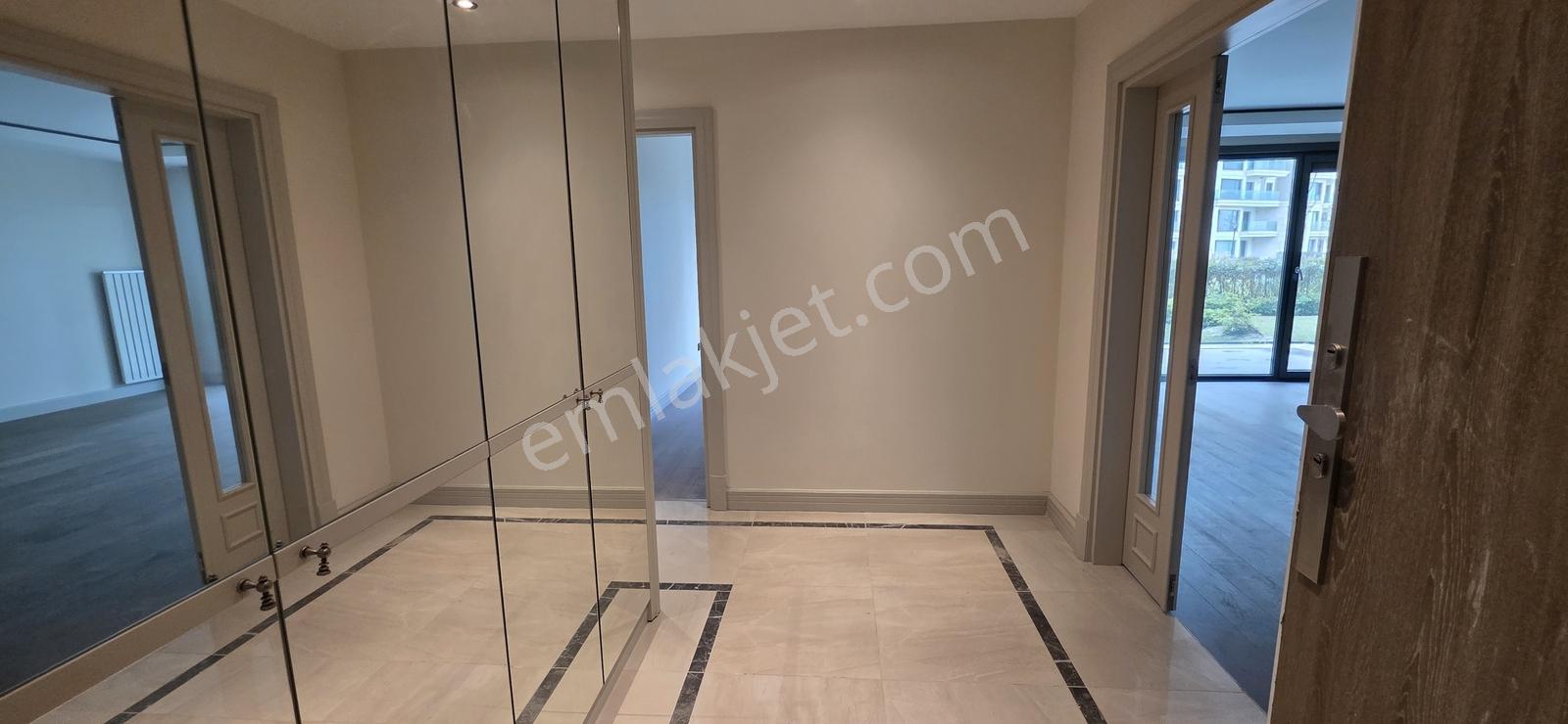 Beylikdüzü Deniz İstanbul Marina Evleri 2,5+1 Bahçe Kullanımlı — fotoğraf 4