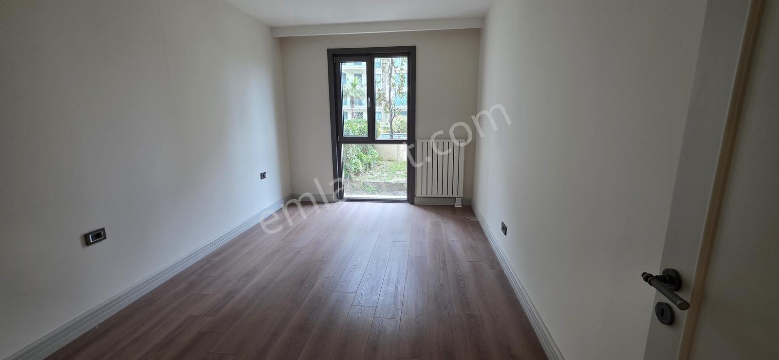 Beylikdüzü Deniz İstanbul Marina Evleri 2,5+1 Bahçe Kullanımlı — fotoğraf 16