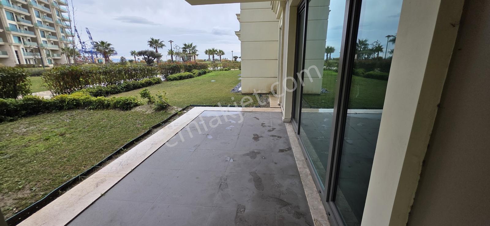 Beylikdüzü Deniz İstanbul Marina Evleri 2,5+1 Bahçe Kullanımlı — fotoğraf 17