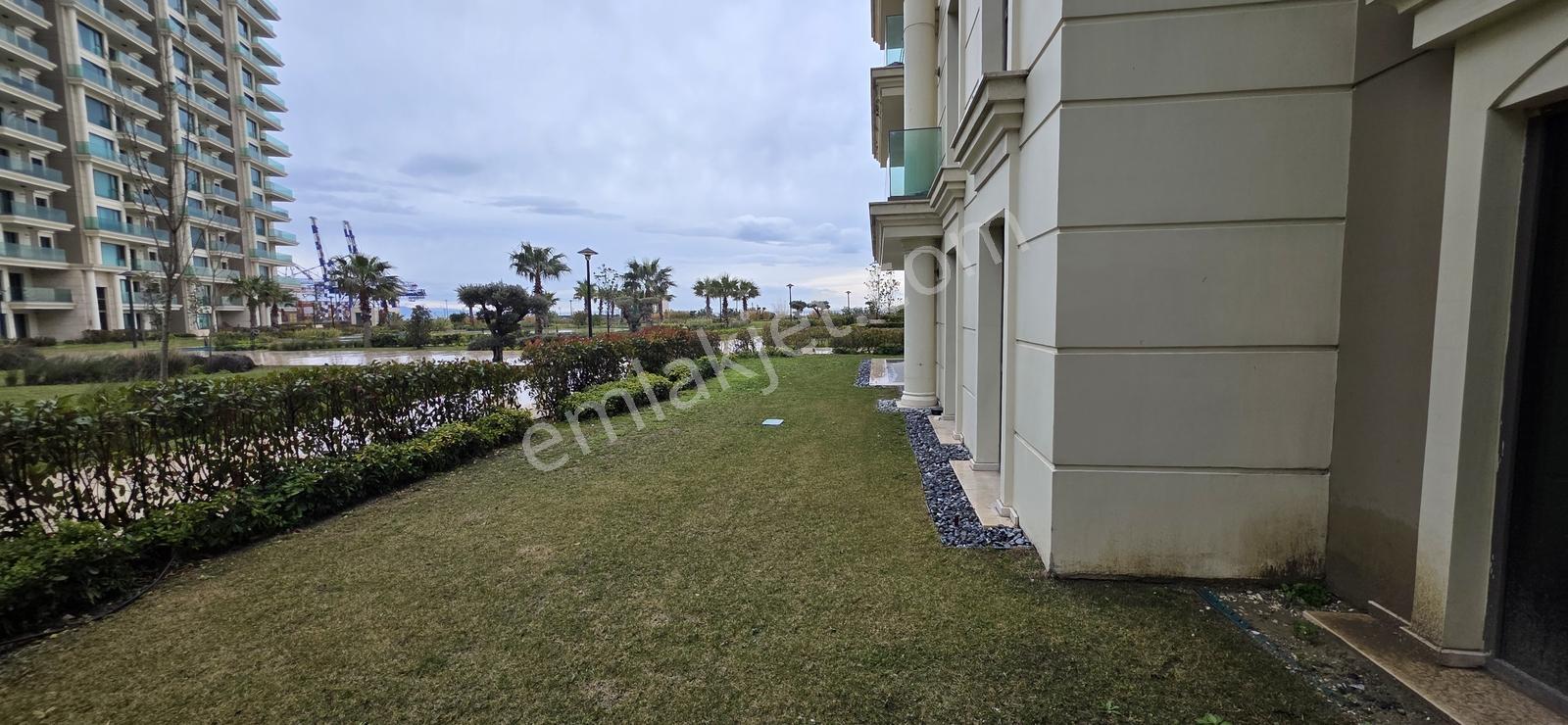 Beylikdüzü Deniz İstanbul Marina Evleri 2,5+1 Bahçe Kullanımlı — fotoğraf 29