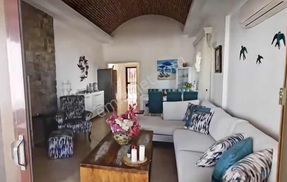 Gümüşlük Yalıkavak Manzaralı Bahçeli Köşe Villa — fotoğraf 24