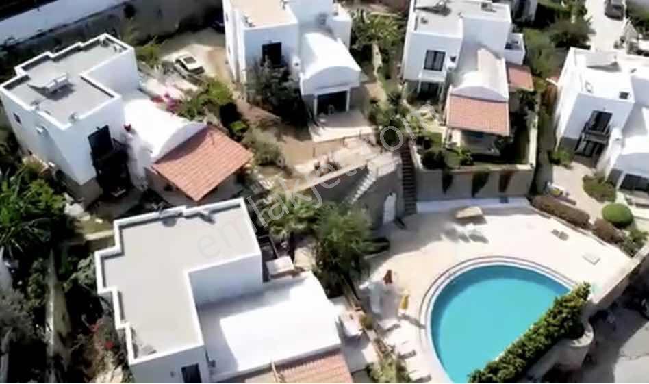 Gümüşlük Yalıkavak Manzaralı Bahçeli Köşe Villa — fotoğraf 26