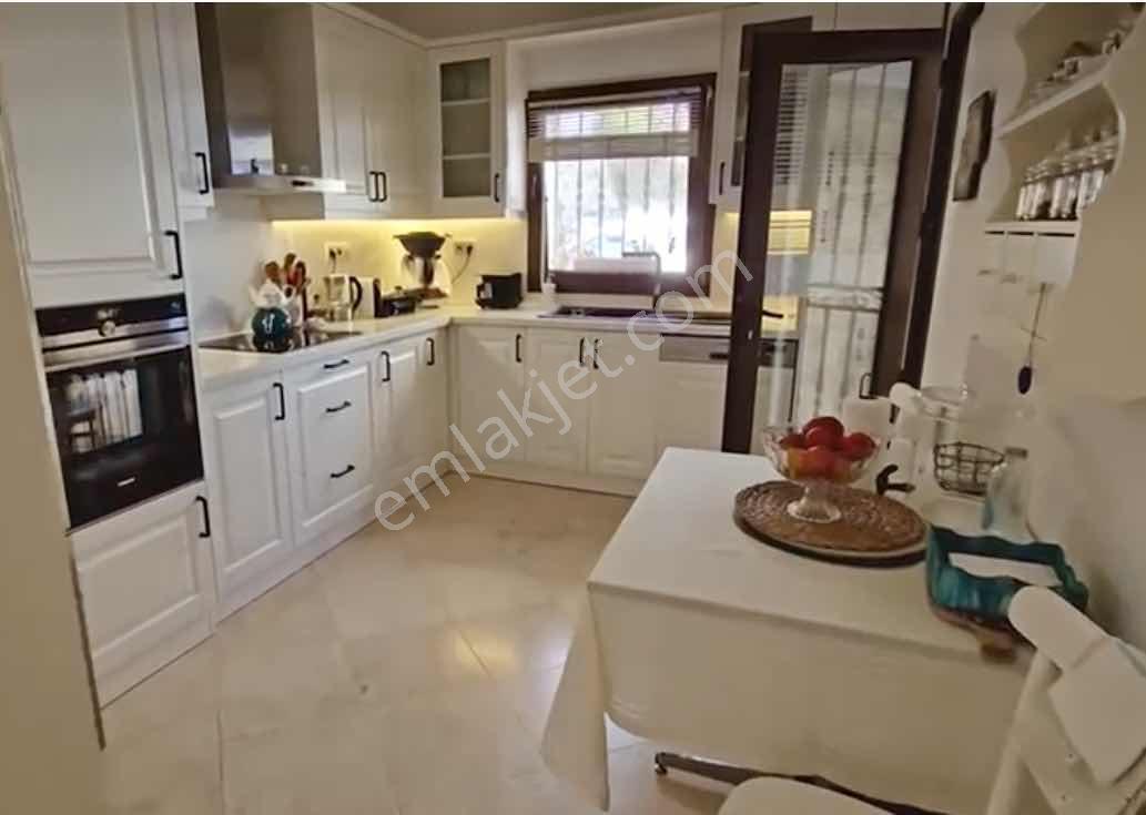 Gümüşlük Yalıkavak Manzaralı Bahçeli Köşe Villa — fotoğraf 28