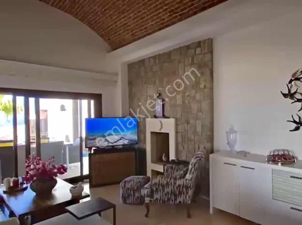Gümüşlük Yalıkavak Manzaralı Bahçeli Köşe Villa — fotoğraf 30