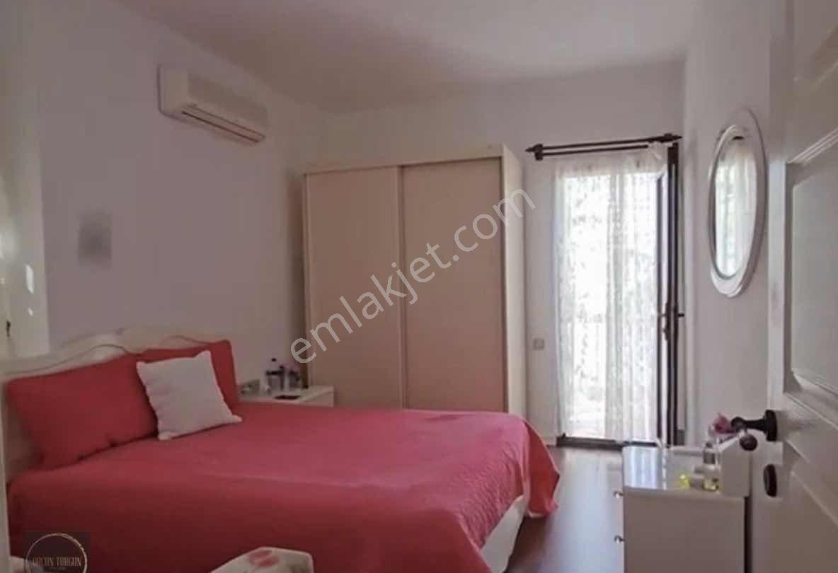 Gümüşlük Yalıkavak Manzaralı Bahçeli Köşe Villa — fotoğraf 31