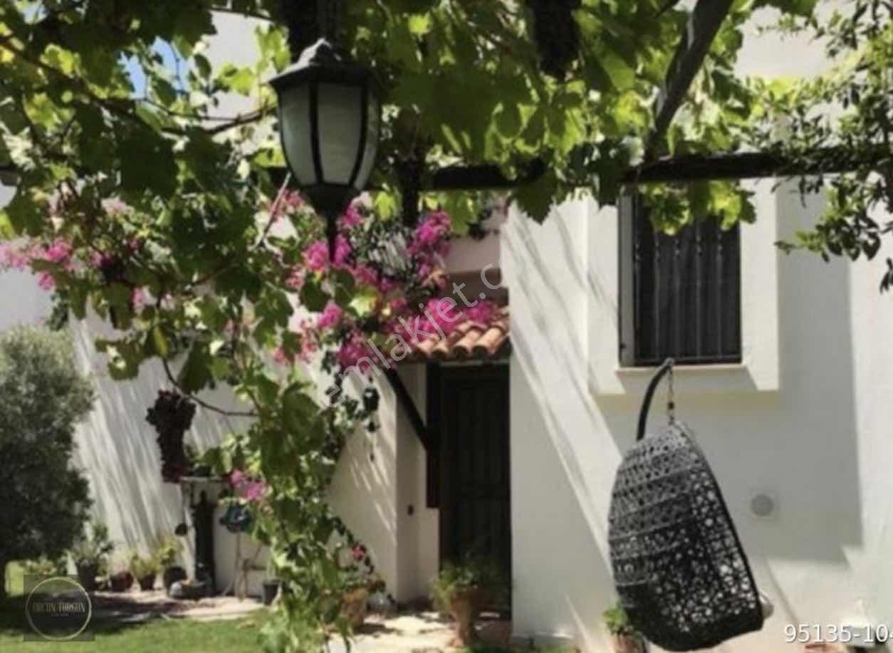 Gümüşlük Yalıkavak Manzaralı Bahçeli Köşe Villa — fotoğraf 34
