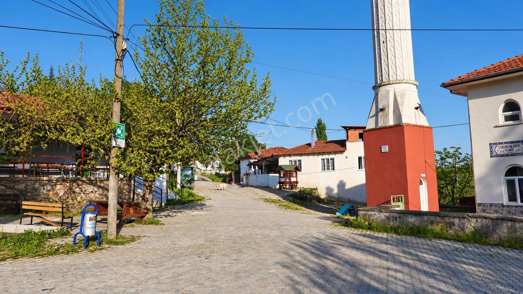 1.157 M2 Satılık Tarla Keşif Arazi. Asfaltta Yakın, Ormandan Özel Yolu Var. — fotoğraf 5