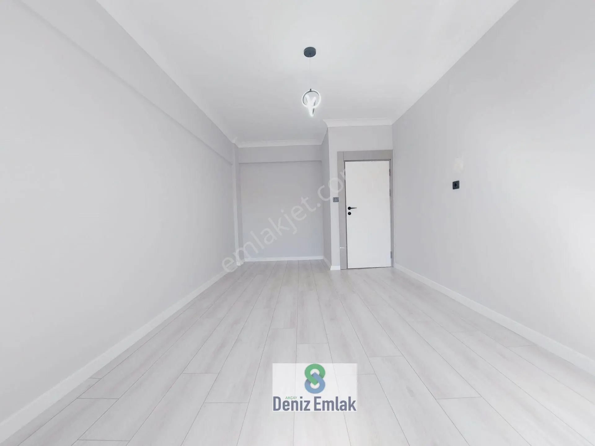 ∞ Denizden ∞ Akçay İkizçay'da Satılık Geniş Balkonlu 2+1 — fotoğraf 16