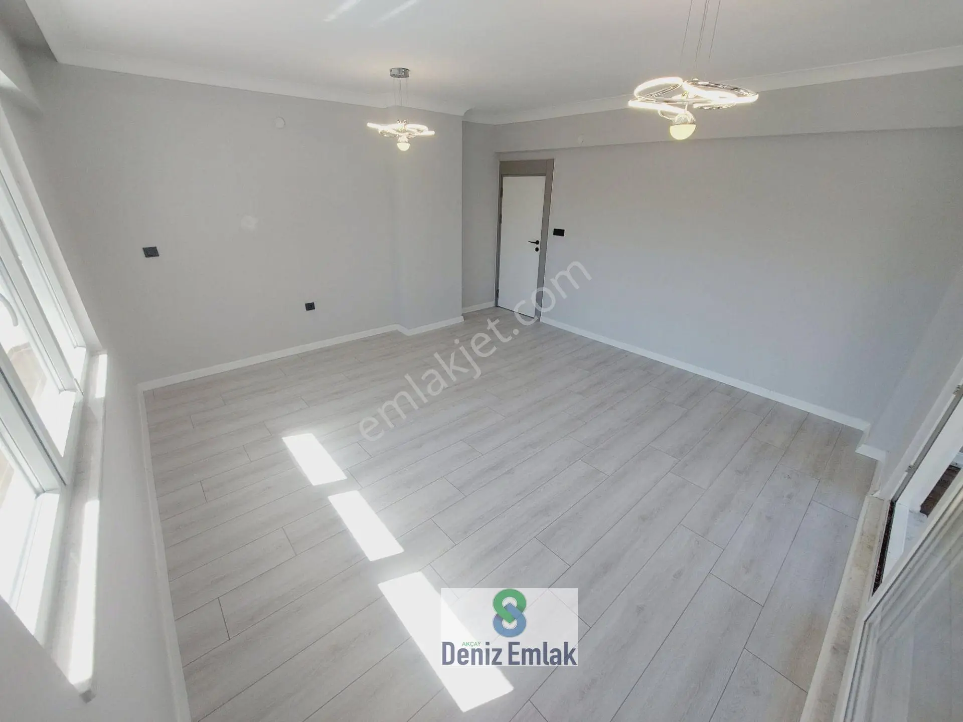 ∞ Denizden ∞ Akçay İkizçay'da Satılık Geniş Balkonlu 2+1 — fotoğraf 25