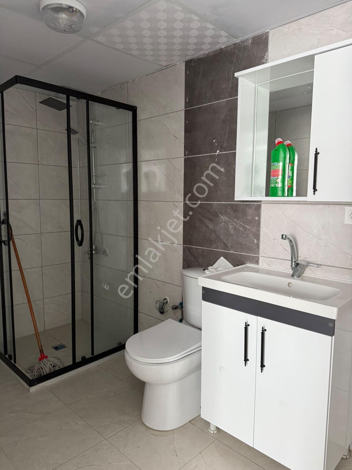 Newcıty Emlaktan Satılık Ara Kat Balkonlu Sıfır 1+1 Daire — fotoğraf 9
