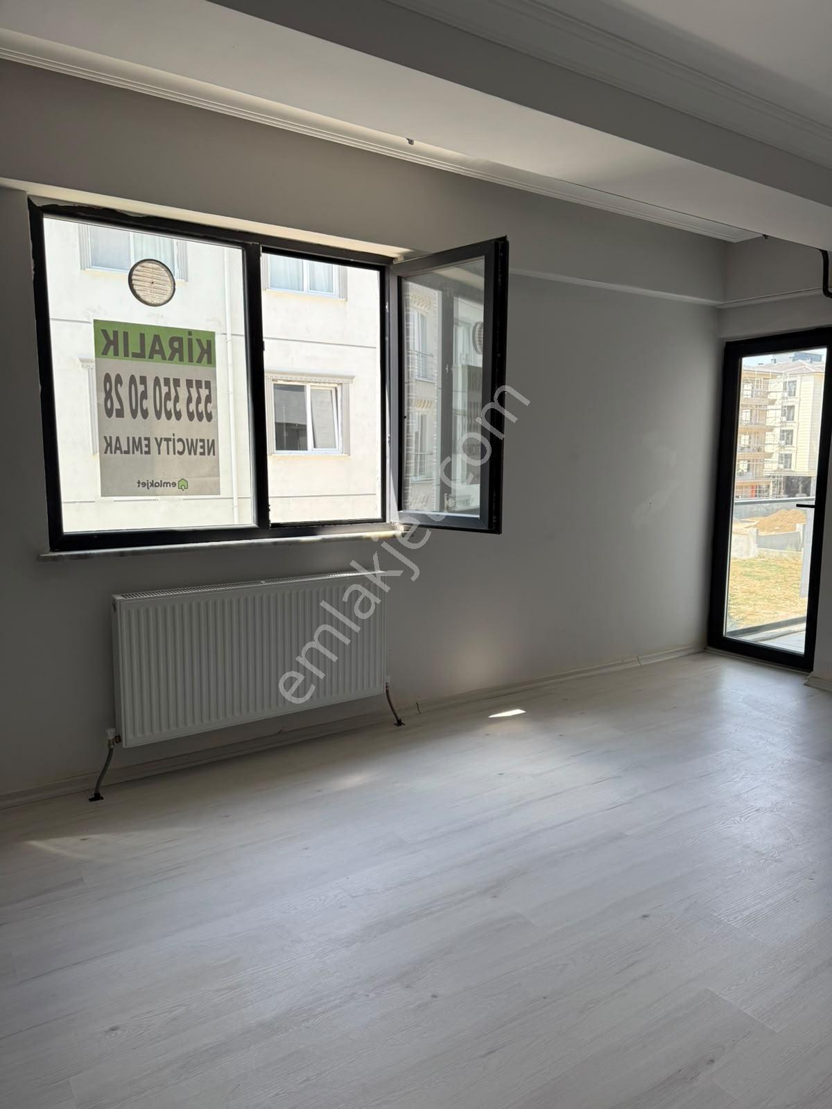 Newcıty Emlaktan Satılık Ara Kat Balkonlu Sıfır 1+1 Daire — fotoğraf 14