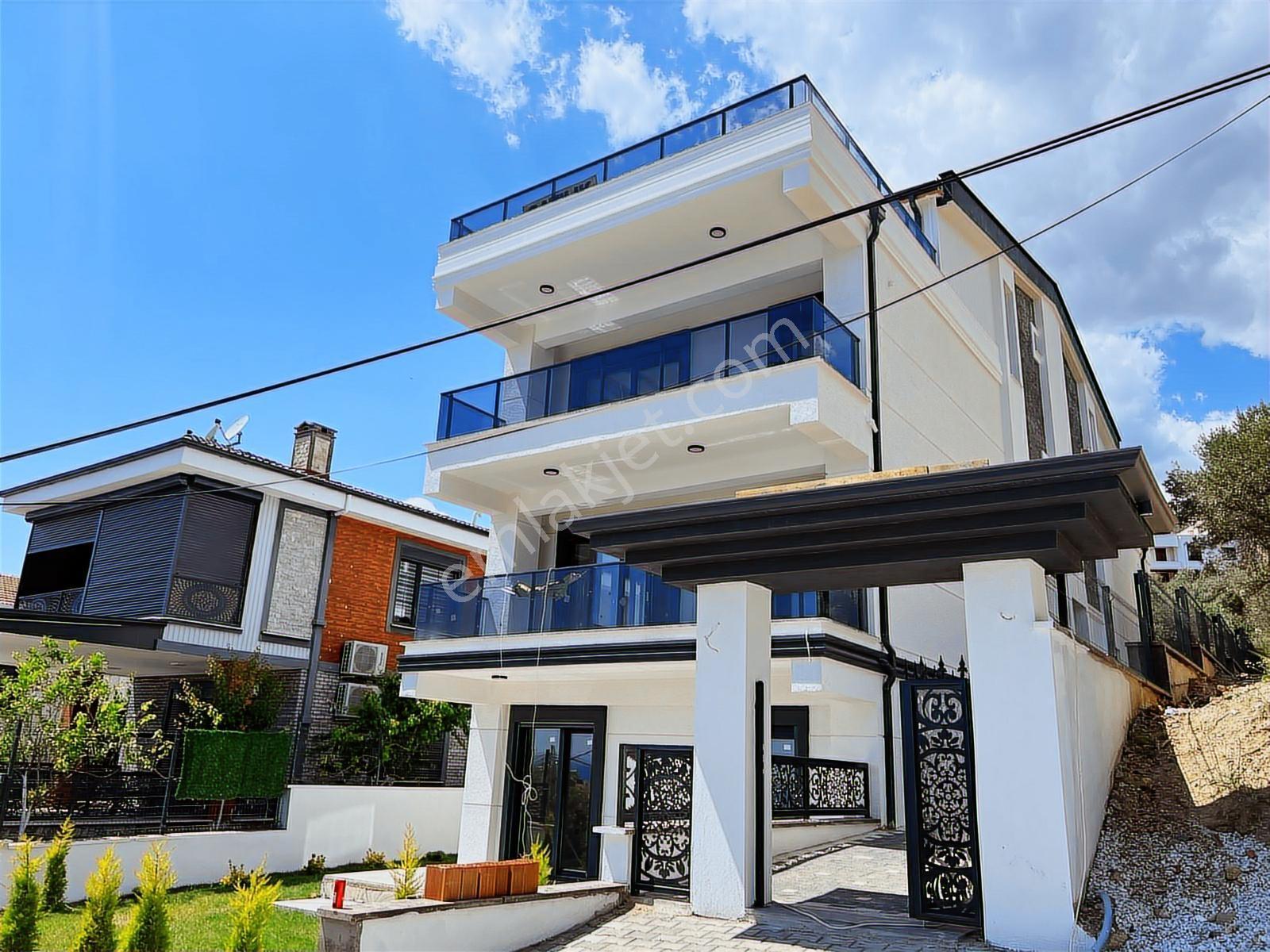 Güçlü Kardeşlerden Altınolukta 3+1 Geniş Bahçeli Dubleks