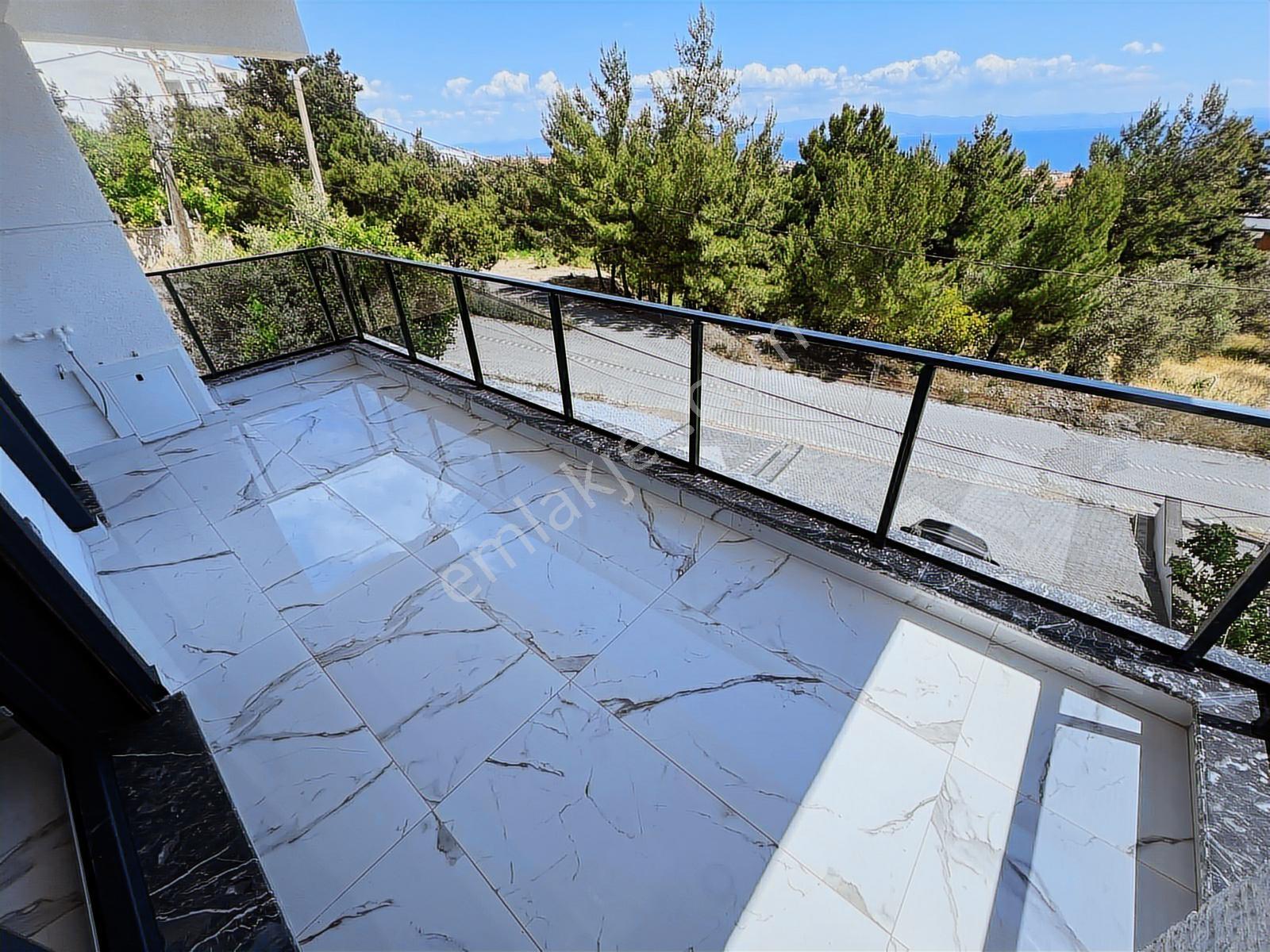 Güçlü Kardeşlerden Altınolukta 3+1 Geniş Bahçeli Dubleks — fotoğraf 3