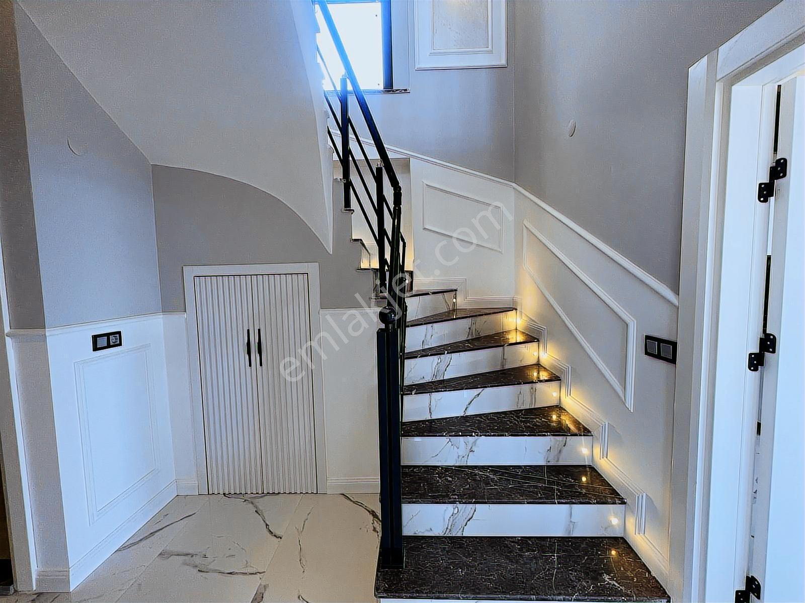 Güçlü Kardeşlerden Altınolukta 3+1 Geniş Bahçeli Dubleks — fotoğraf 28