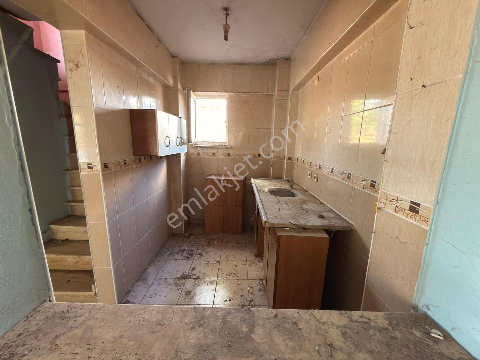 Marmara Ereğlisi Yeniçiftlikte Merkezi Konumda 4+1 Villa — fotoğraf 14
