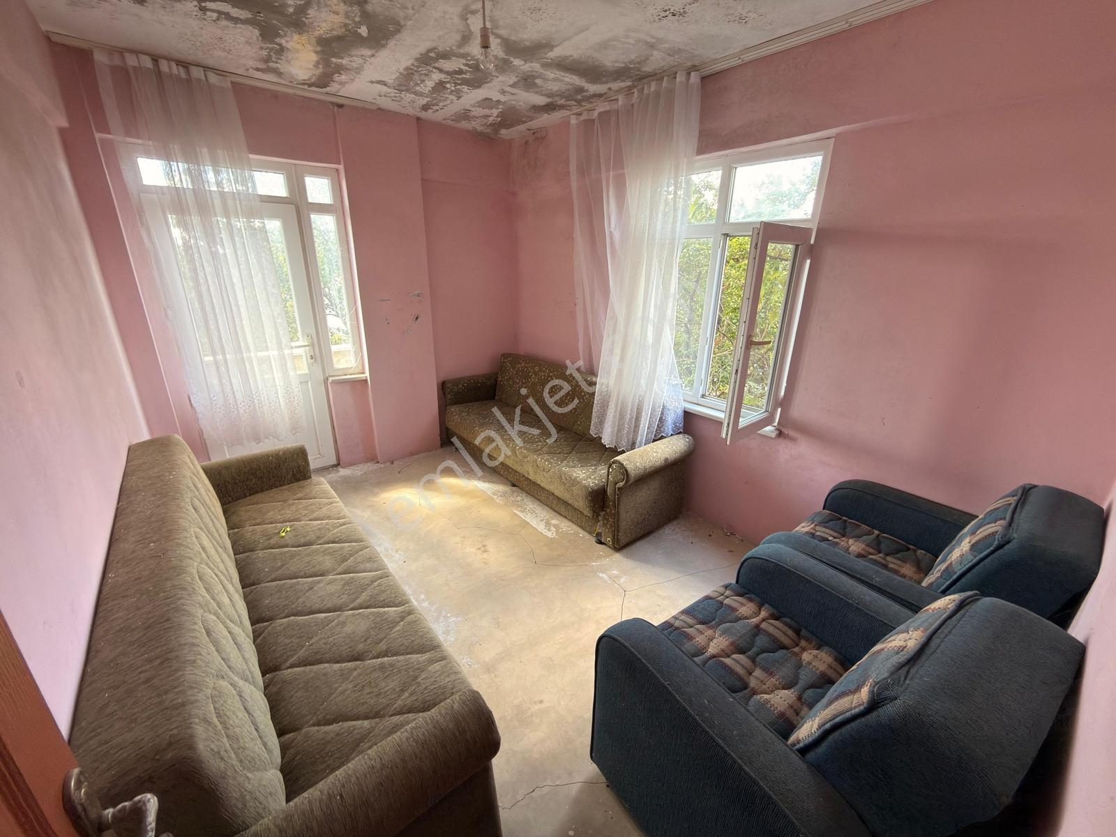 Marmara Ereğlisi Yeniçiftlikte Merkezi Konumda 4+1 Villa — fotoğraf 20