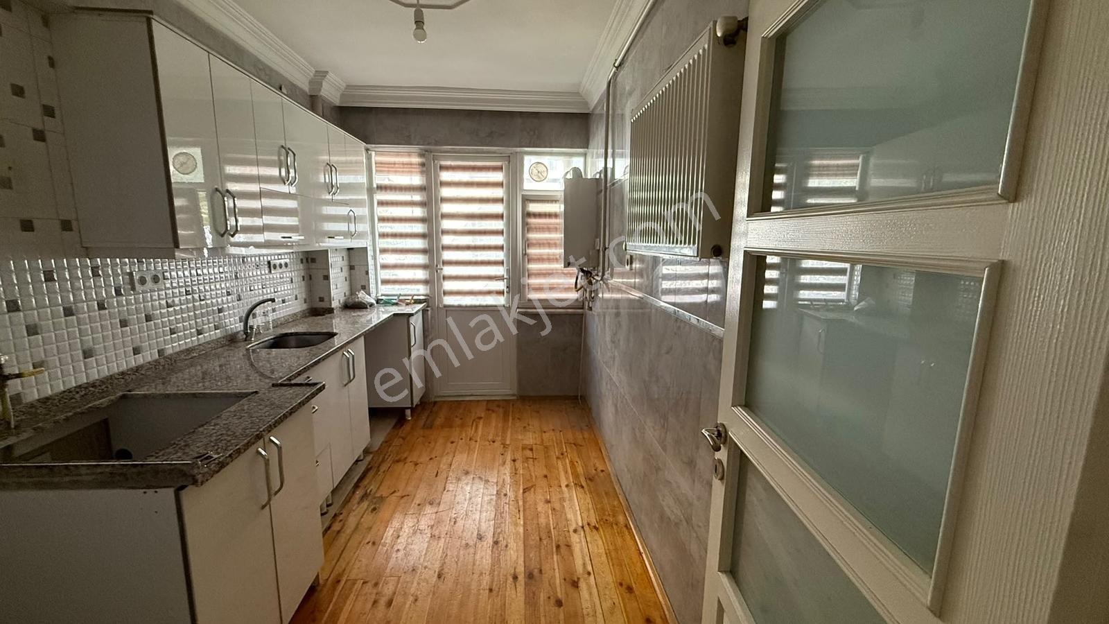 Adapazarı Merkezde Hastane Ye Yakın Satılık 2+1 Daire — fotoğraf 10
