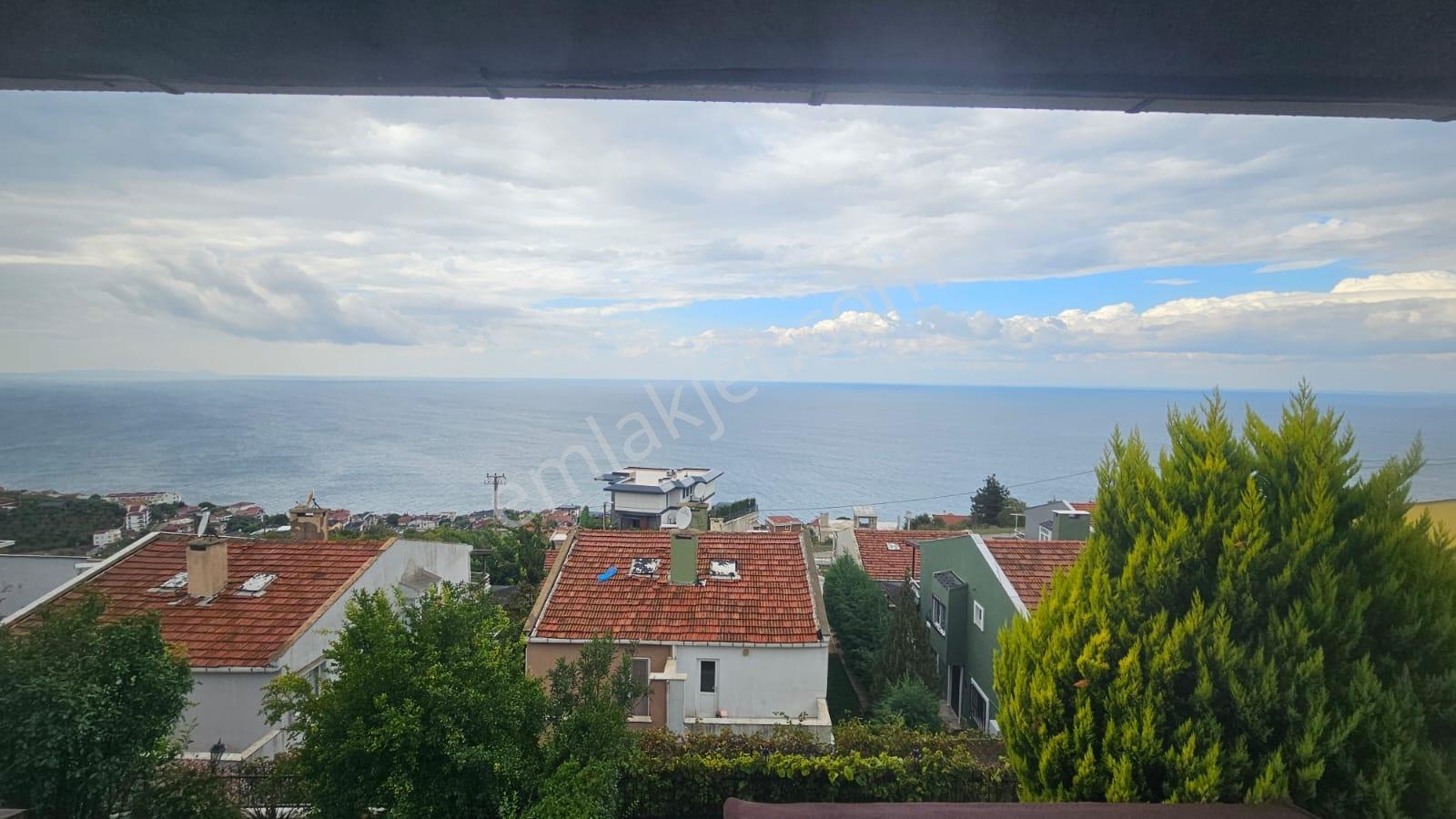 Yalova Çınarcık Esenköy'de Deniz Manzaralı Villa 5+1 Acil Satılı — fotoğraf 2