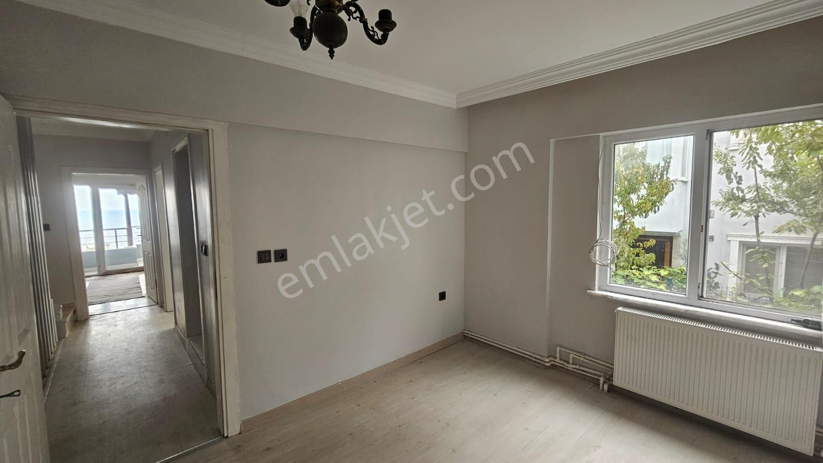 Yalova Çınarcık Esenköy'de Deniz Manzaralı Villa 5+1 Acil Satılı — fotoğraf 18