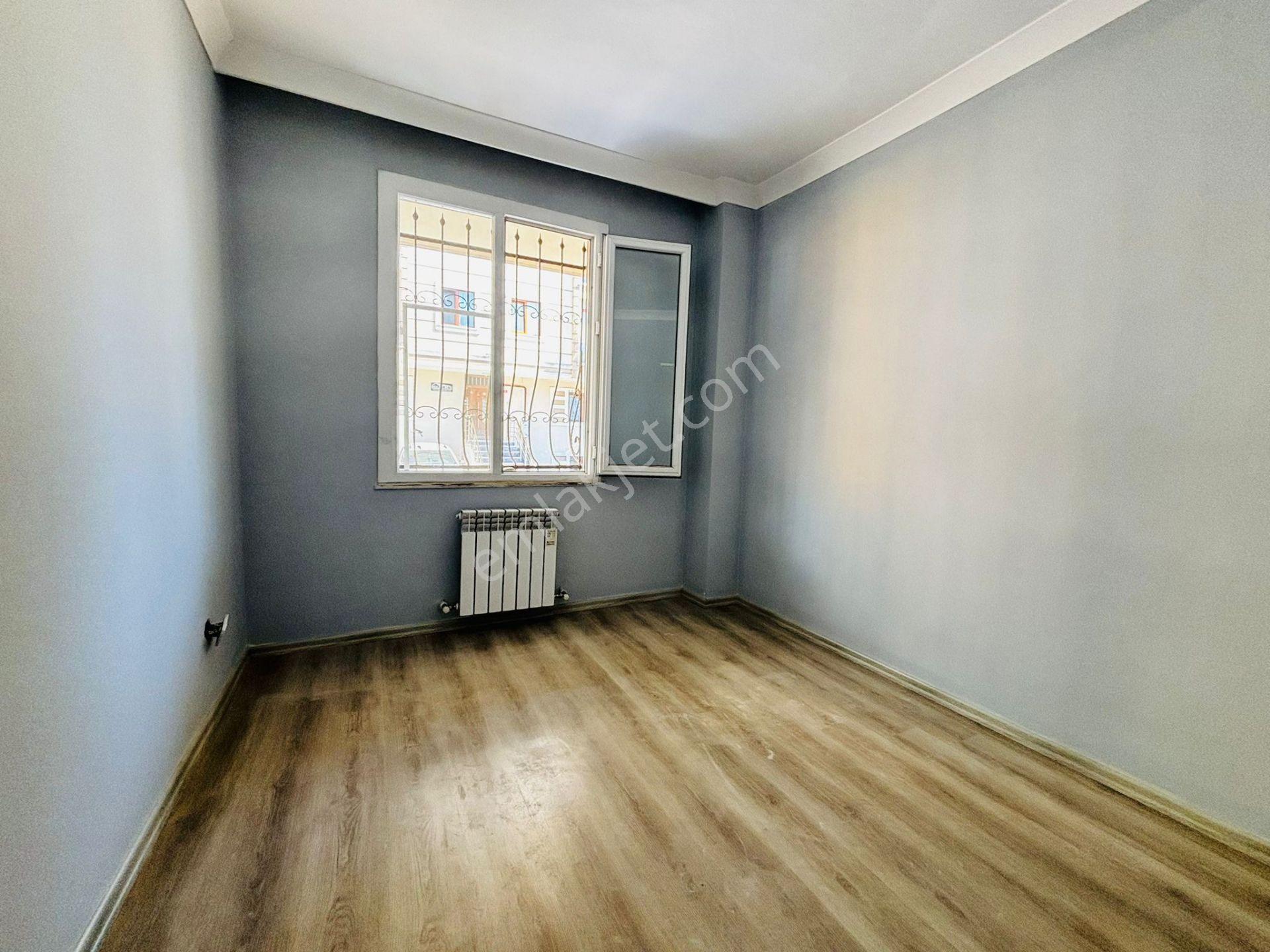 Mertcan'dan Fatih Mah. 3+1 Yakacık Cad. Yakın Ters Dubleks — fotoğraf 9
