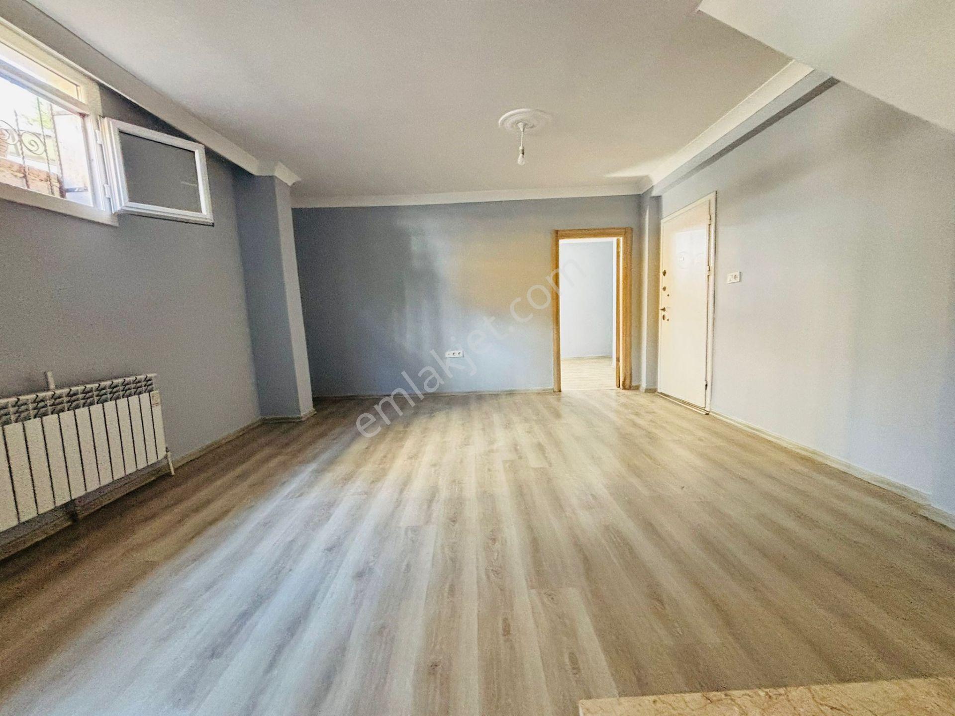 Mertcan'dan Fatih Mah. 3+1 Yakacık Cad. Yakın Ters Dubleks — fotoğraf 21