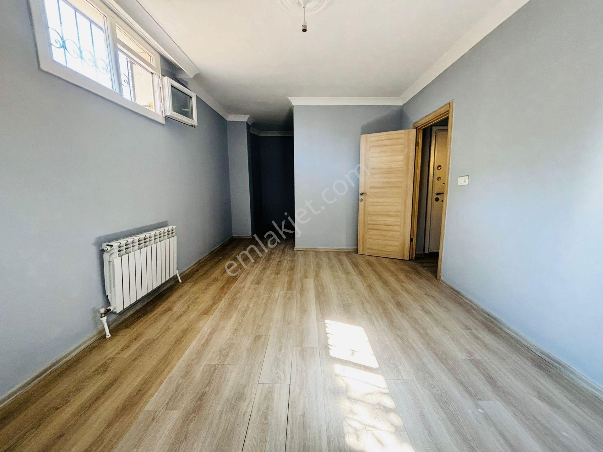 Mertcan'dan Fatih Mah. 3+1 Yakacık Cad. Yakın Ters Dubleks — fotoğraf 24