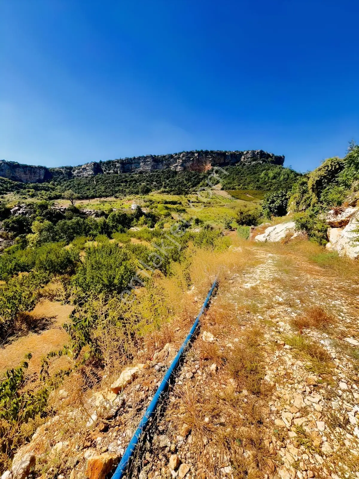 Toroslar Kepirlide 1.788 M2 Bahçe Asfalt'a 2 Nci Parsel Suyu Var — fotoğraf 2