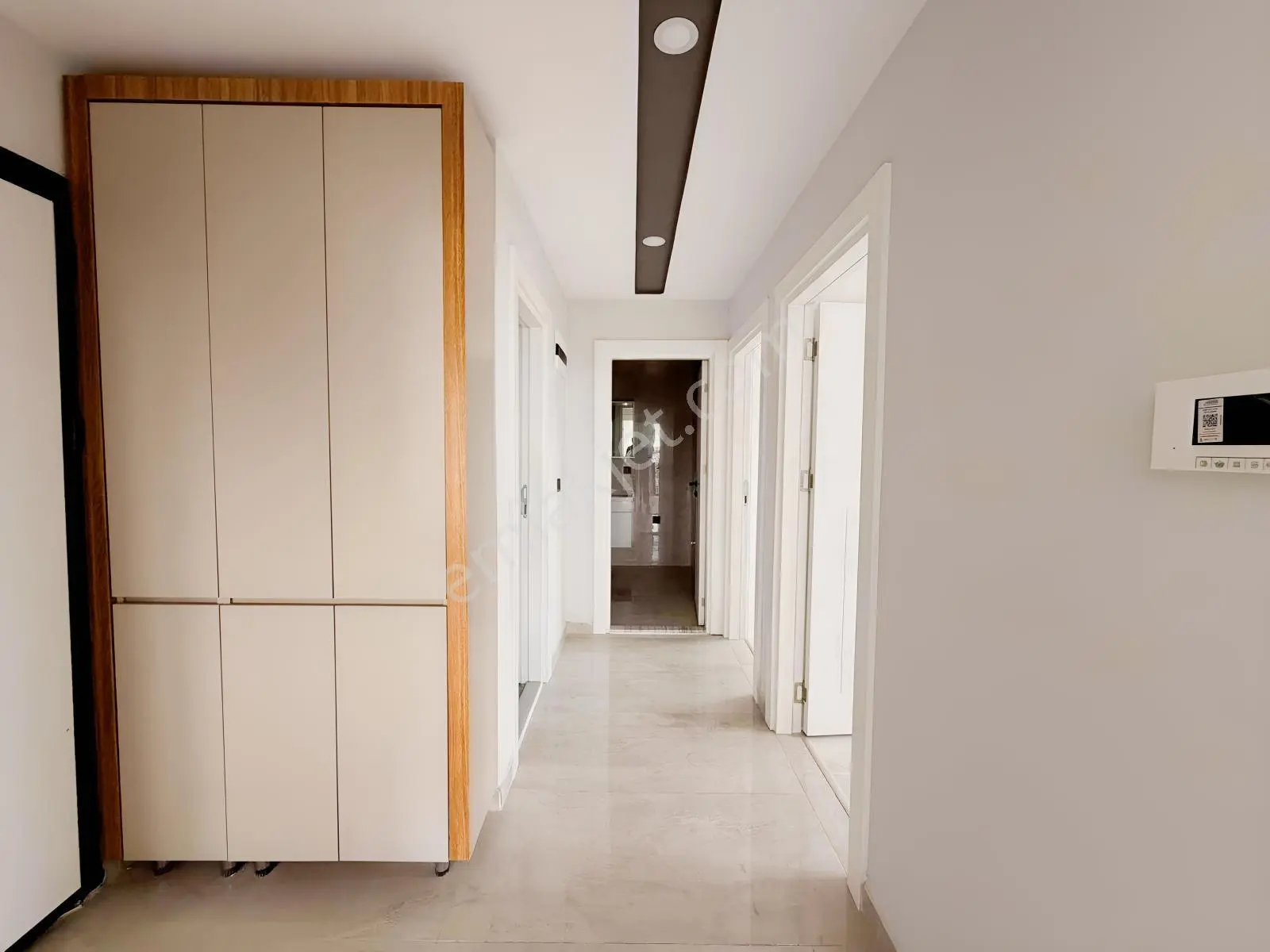 Havuzlu Açık Otoparklı Lüks Site İçi 2+1 Ayrı Mıutfak — fotoğraf 8