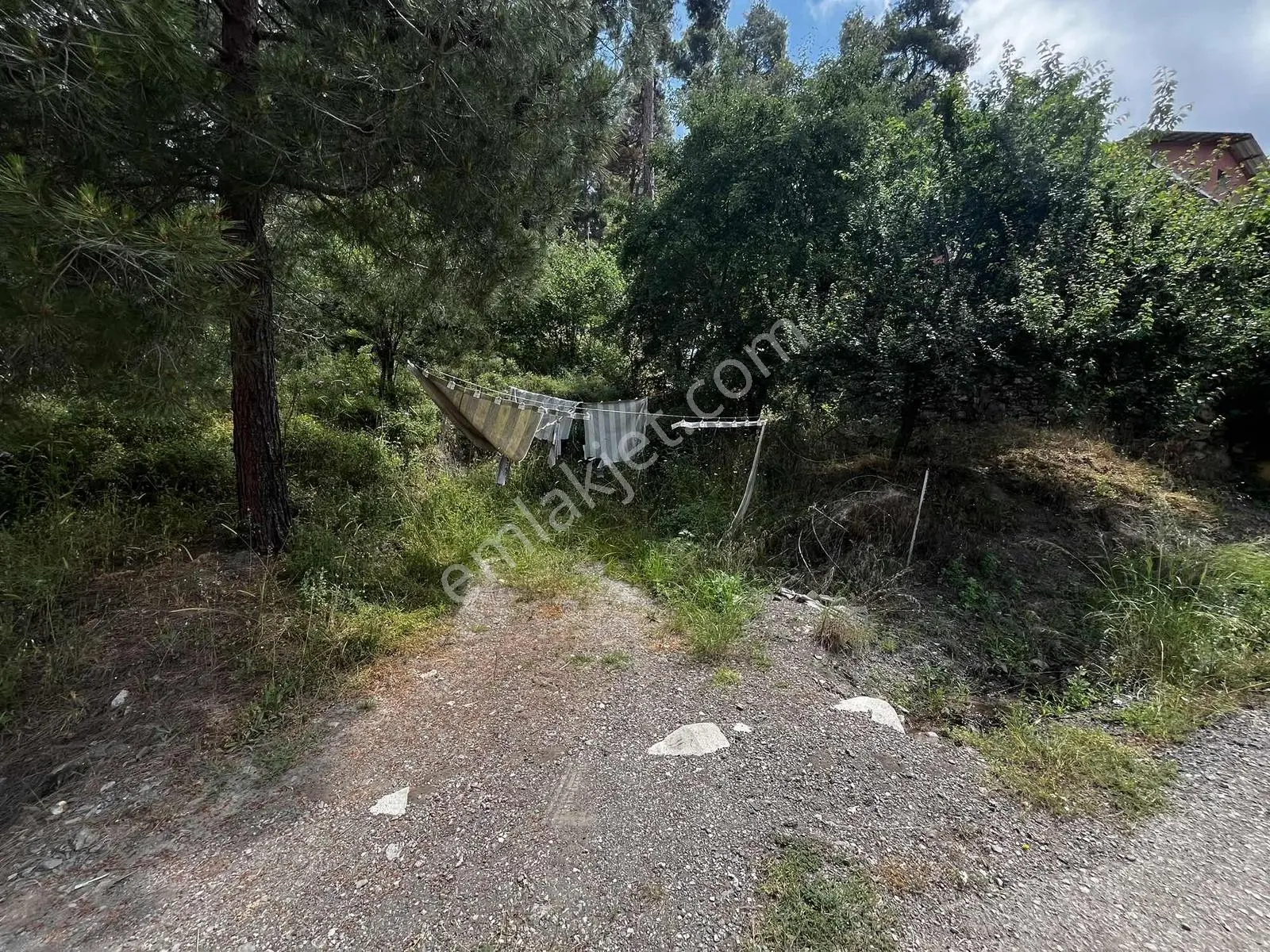 Yeniköyde Köy İçi İmarlı Arazi 455 M2 — fotoğraf 2
