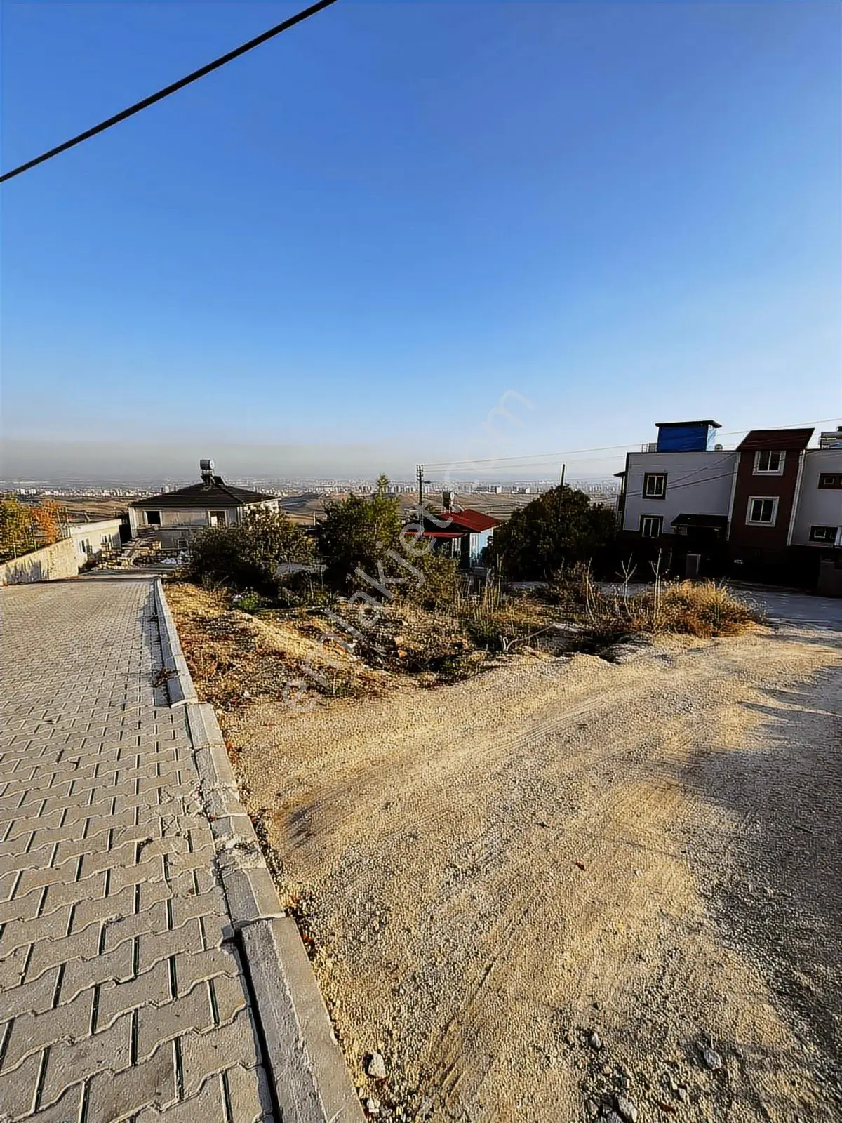 Buluklu Mh 778 M² Arsa Araç Ve Daire Takasına Açık!
