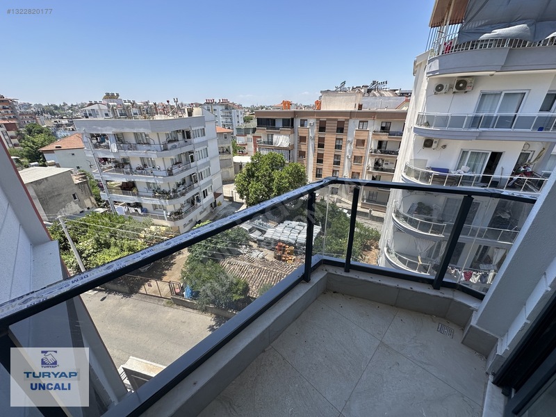 Serik Yeni Mah.sıfır Daire İskanlı 2+1 Ayrı Mutfak 2 Banyo/wc — fotoğraf 18