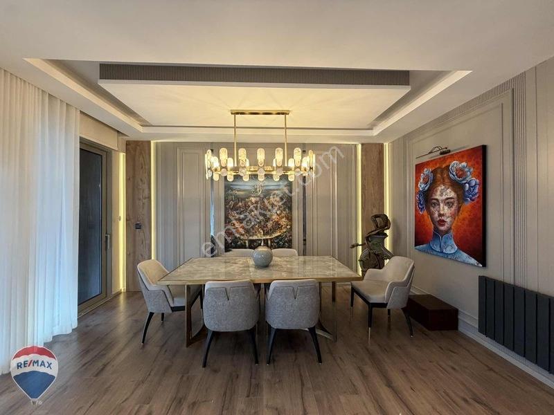 Remax Maviden Gölbaşı Konaklarında Eşyalı Satılık 3+1 Lüks Daire
