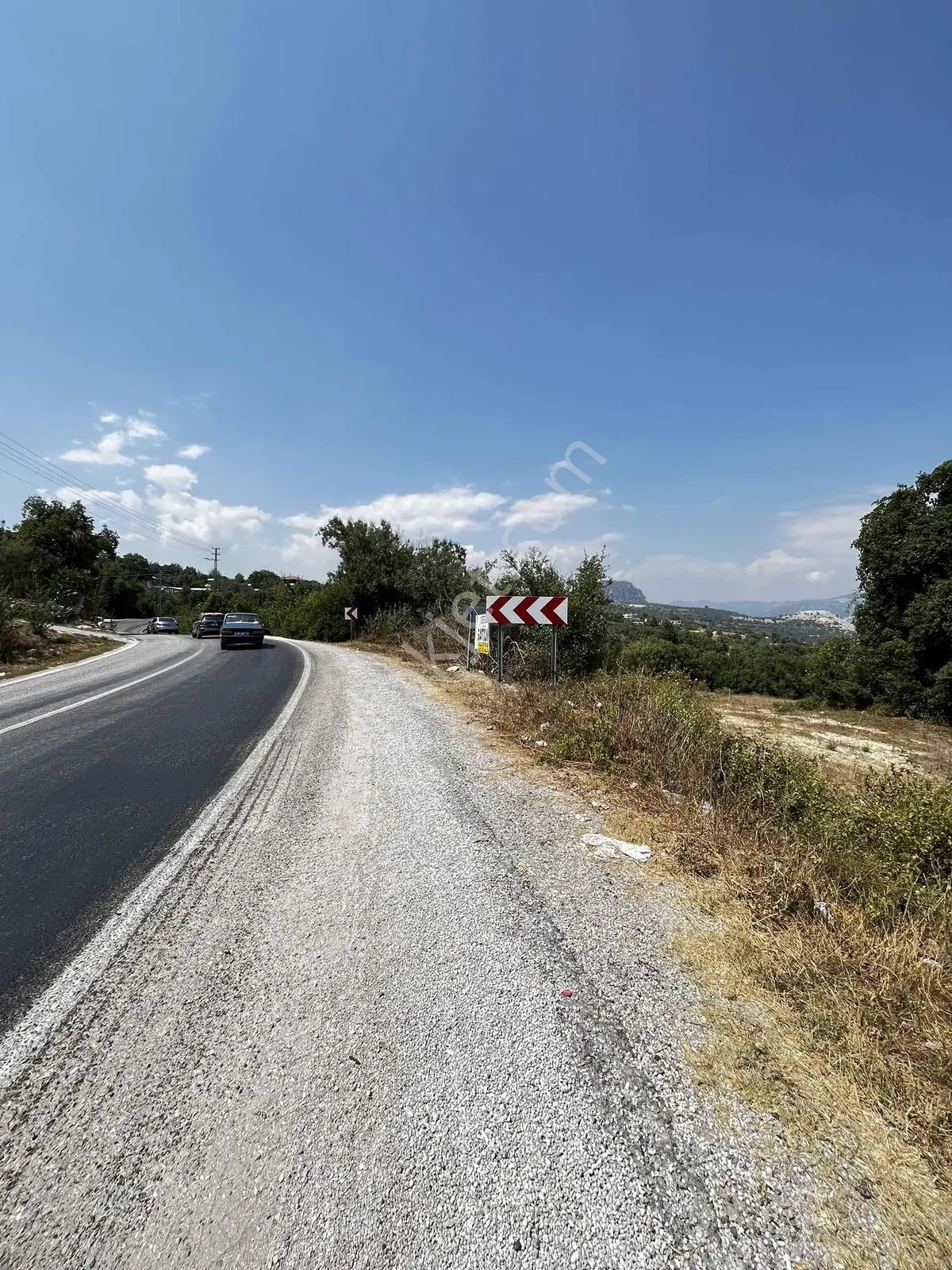 Mezitli Kuzucubelen 2.143 M2 Asfalt Yol Cepheli Deniz Manzaralı — fotoğraf 4
