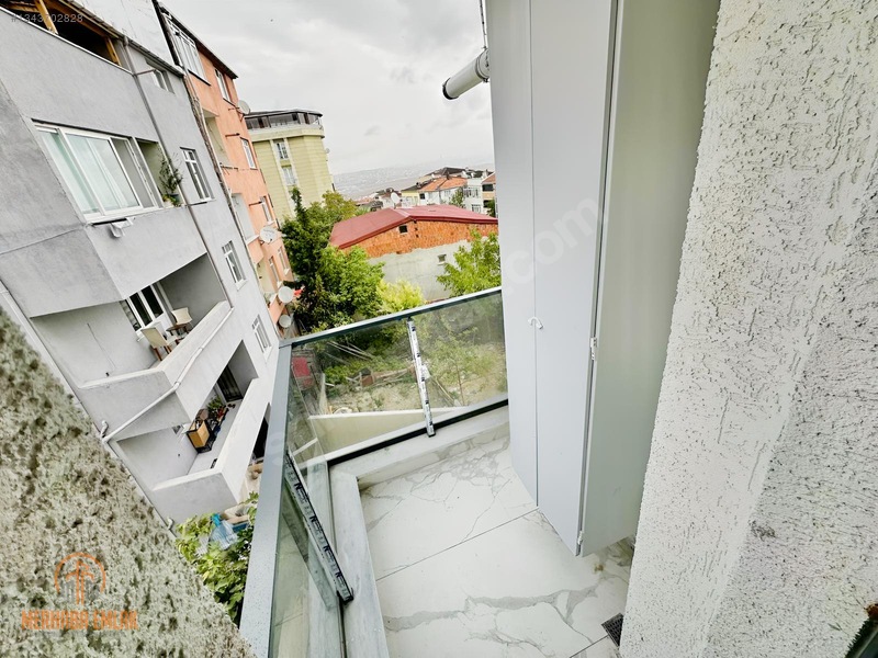 Avcılar Firuzköy'de Süper Otoparklı Sıfır 2+1 Kiralık Daire — fotoğraf 6