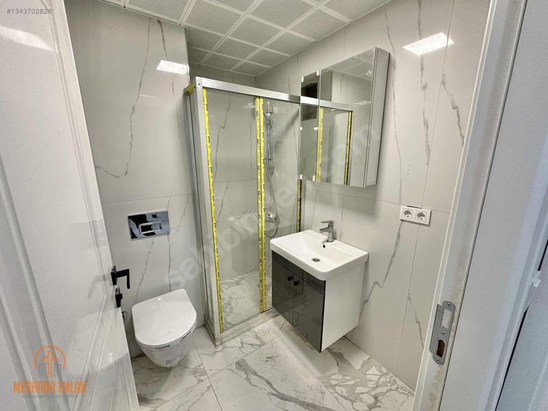 Avcılar Firuzköy'de Süper Otoparklı Sıfır 2+1 Kiralık Daire — fotoğraf 15