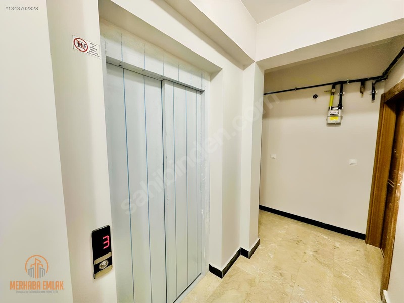 Avcılar Firuzköy'de Süper Otoparklı Sıfır 2+1 Kiralık Daire — fotoğraf 22