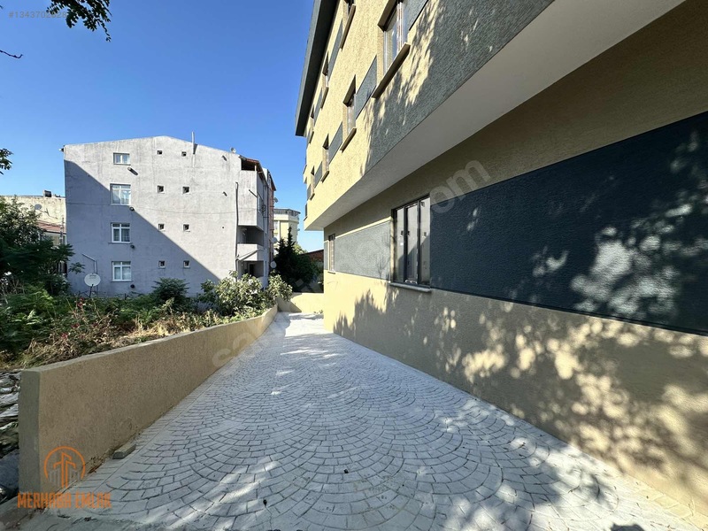 Avcılar Firuzköy'de Süper Otoparklı Sıfır 2+1 Kiralık Daire — fotoğraf 25
