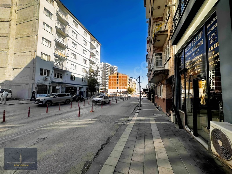 Tam Merkezde Sıtmapınarında Ana Cadde Üzerinde Fırsat 1+1 Daire — fotoğraf 11