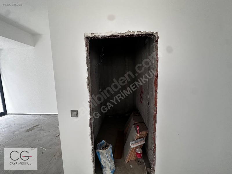Menemen Çanakkale Asfaltı Yanında Sıfır Kiralık Dükkan ! — fotoğraf 8