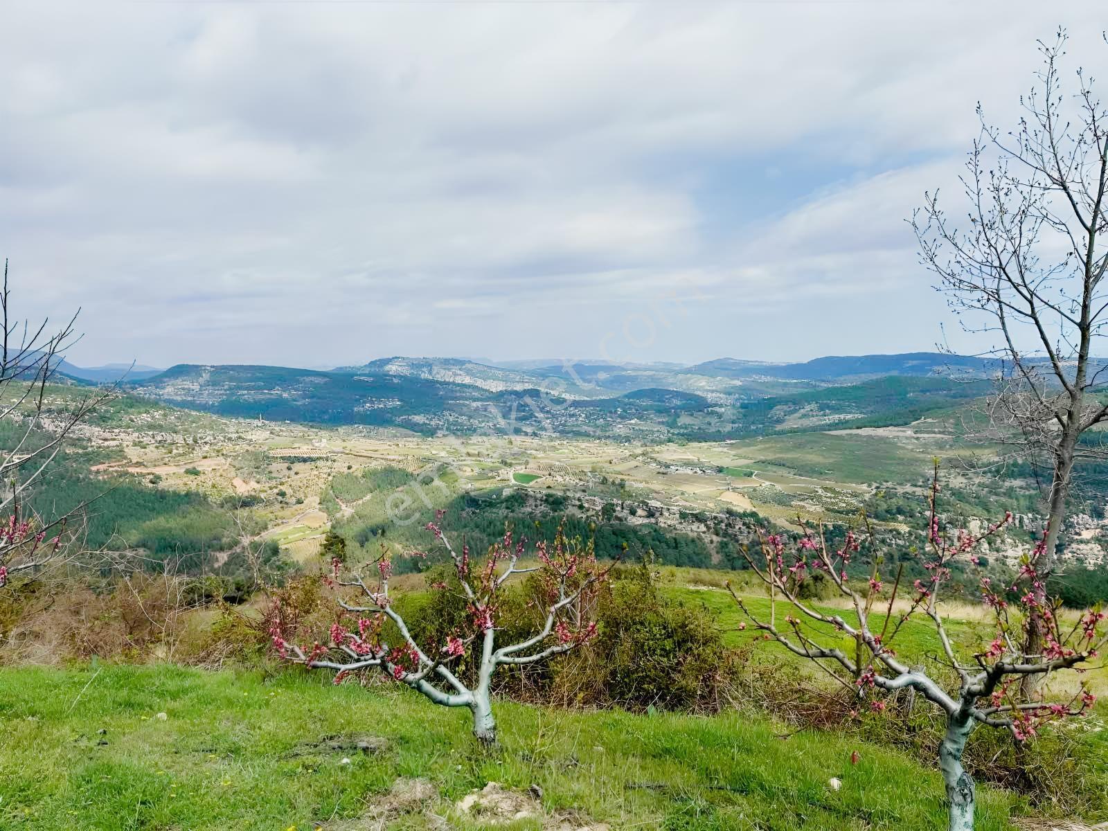 Erdemli Sıraçta Seçkin Konumda, Deniz Manzaralı Prestijli Arsa — fotoğraf 4