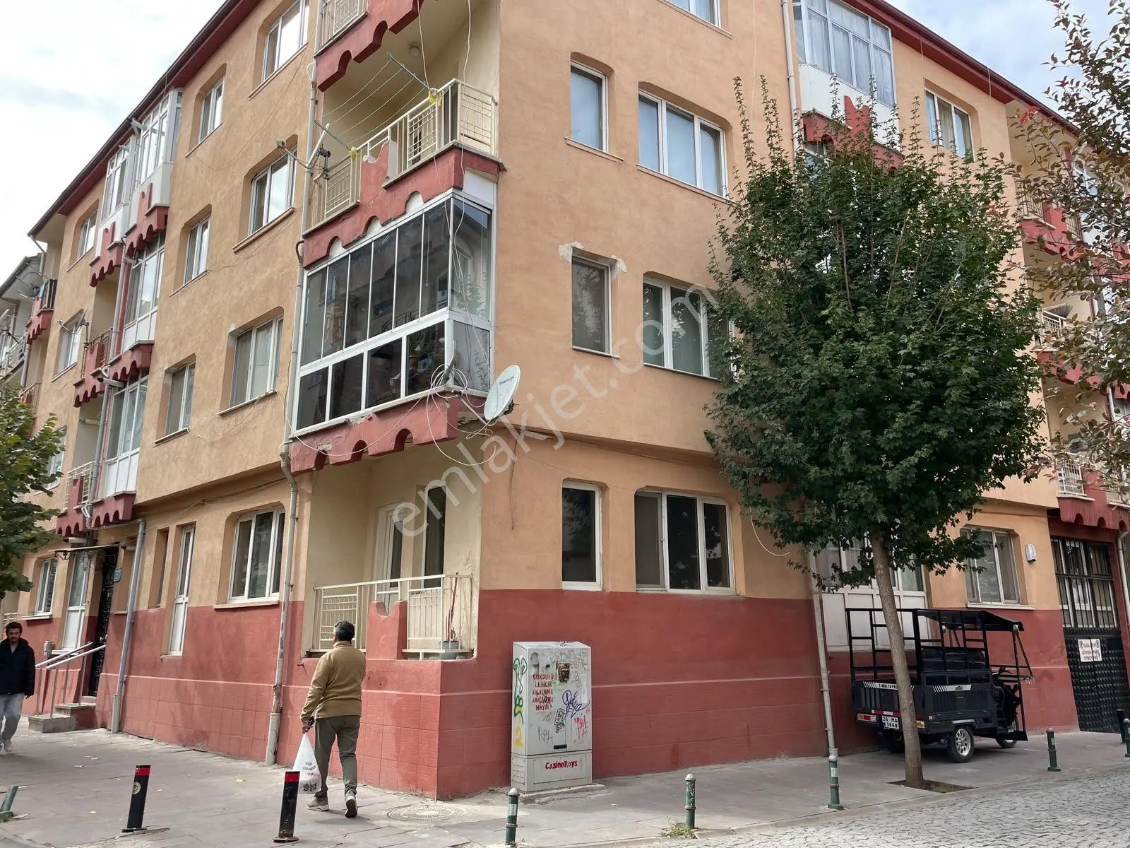 İstiklal Mahallesi’nde 2+1 | 110 M² | Garajlı | Zemin Kat | 2.550.000 Tl