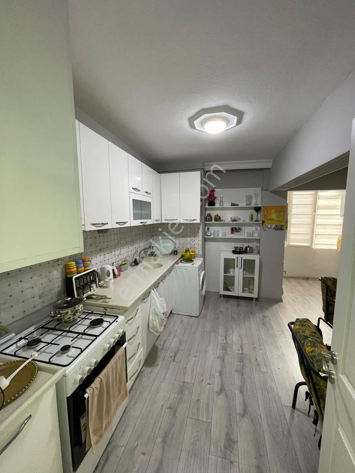 İstiklal Mahallesi’nde 2+1 | 110 M² | Garajlı | Zemin Kat | 2.550.000 Tl — fotoğraf 5