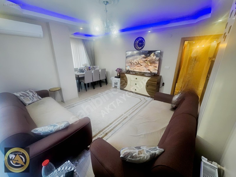 Satılık 3+1 Ön Cephe Geniş Ferah Daire — fotoğraf 3