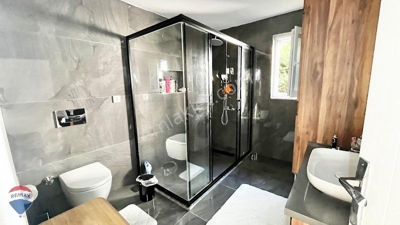Erenler Bekirpaşada 295 M² Arsa İçinde Yenilenmiş Müstakil Ev — fotoğraf 25