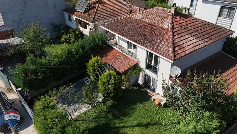 Erenler Bekirpaşada 295 M² Arsa İçinde Yenilenmiş Müstakil Ev — fotoğraf 34