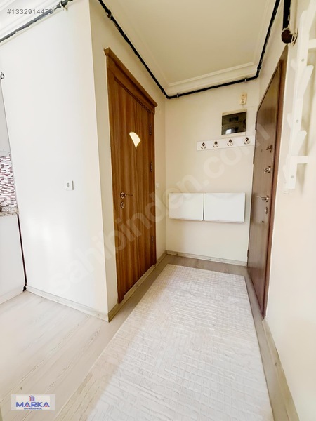 Marka'dan Metin Göktepe Caddesinde Balkonlu Arakat Kiralık Daire — fotoğraf 19
