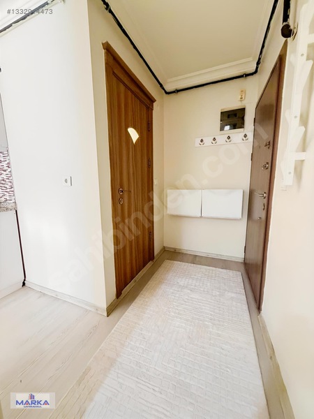 Marka'dan Metin Göktepe Caddesinde Balkonlu Arakat Kiralık Daire — fotoğraf 21