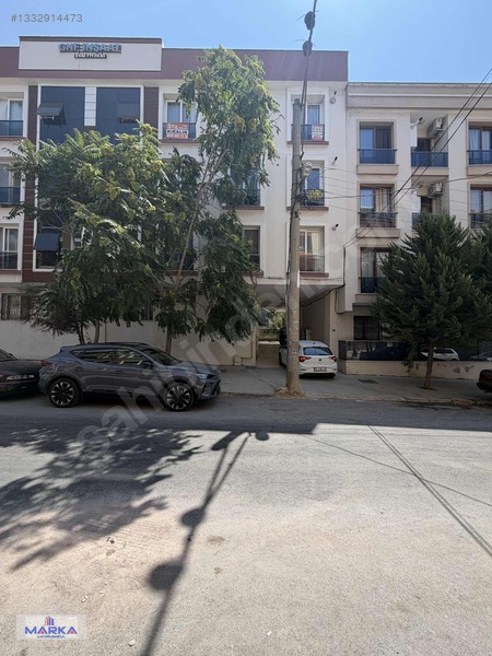 Marka'dan Metin Göktepe Caddesinde Balkonlu Arakat Kiralık Daire — fotoğraf 29